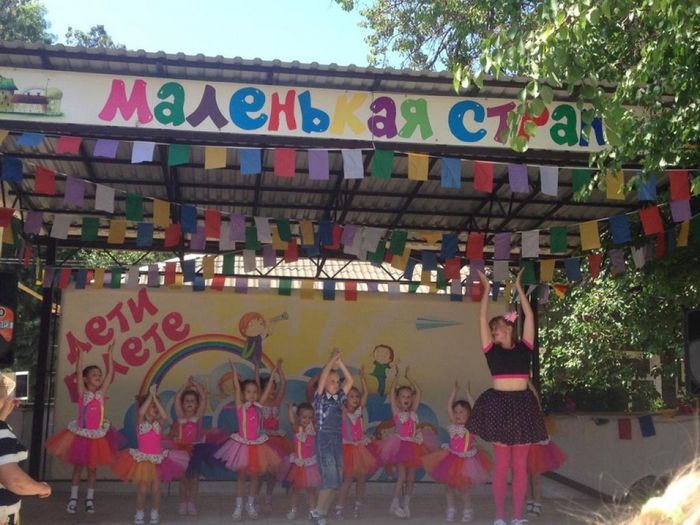Алексеевка, открытие летней культурно-досуговой площадки Маленькая страна